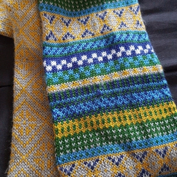 Fownes women's wool blend scarf new - Picture 3 of 4